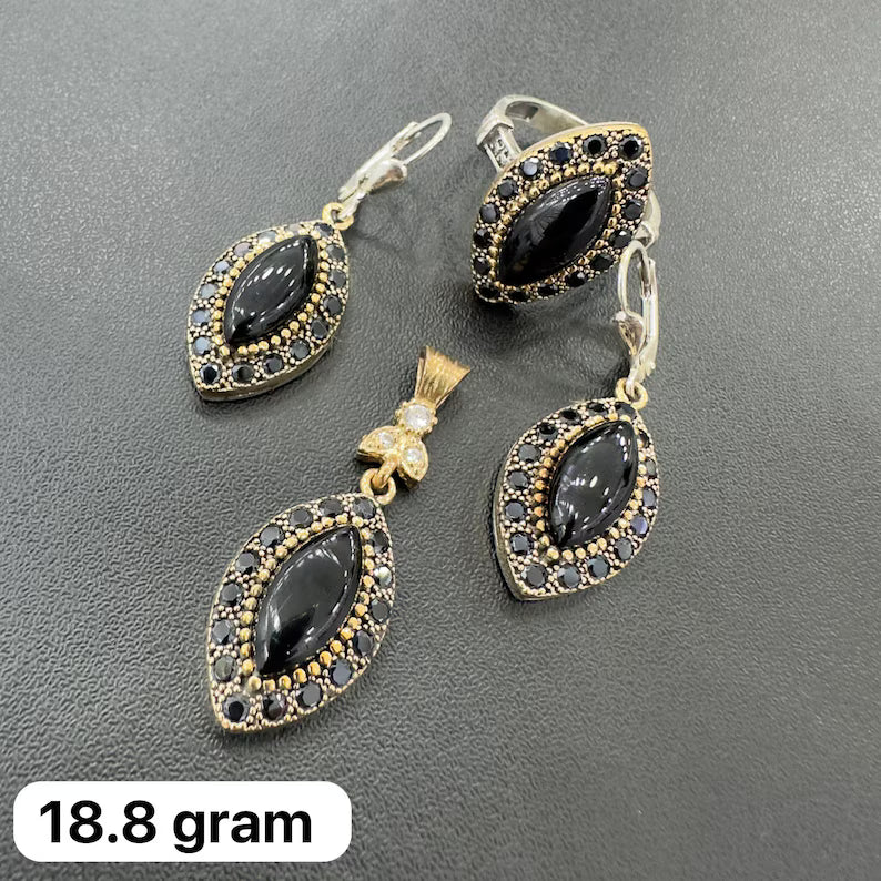 Royal Palace Jewelry Set