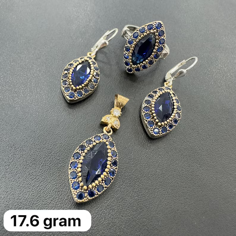 Royal Palace Jewelry Set
