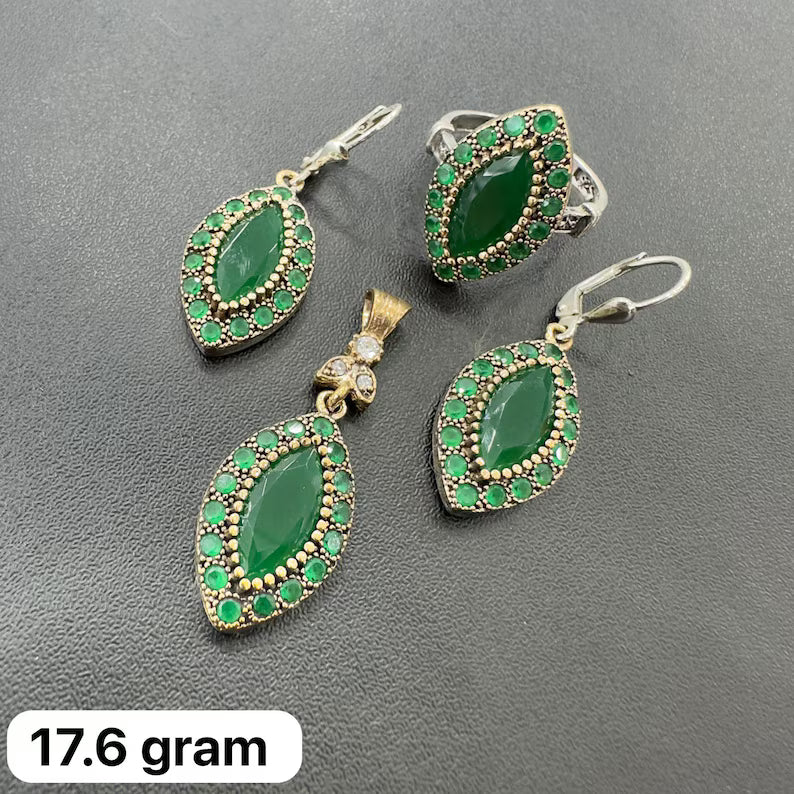 Royal Palace Jewelry Set