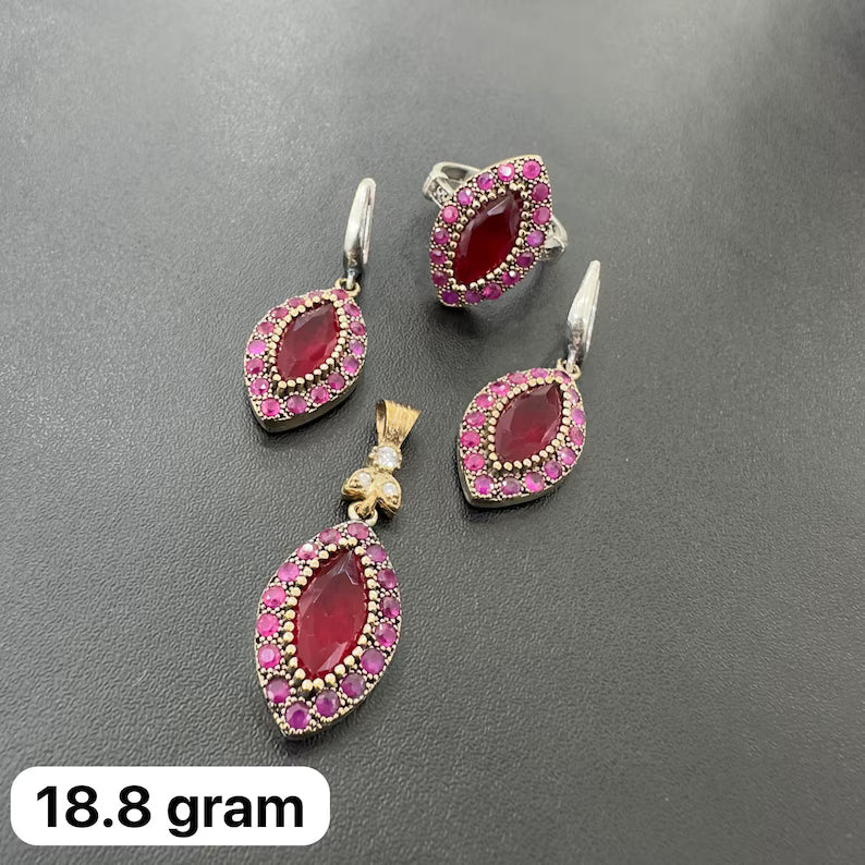 Royal Palace Jewelry Set
